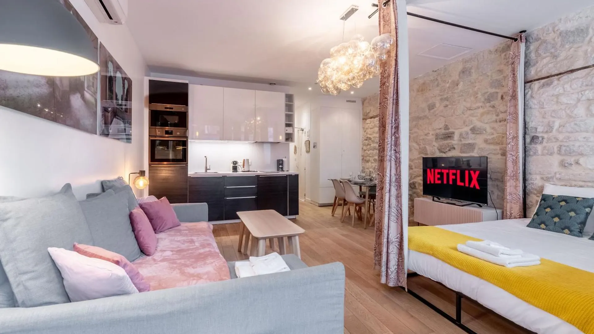 Spacieux Et Renove Apartment Paris